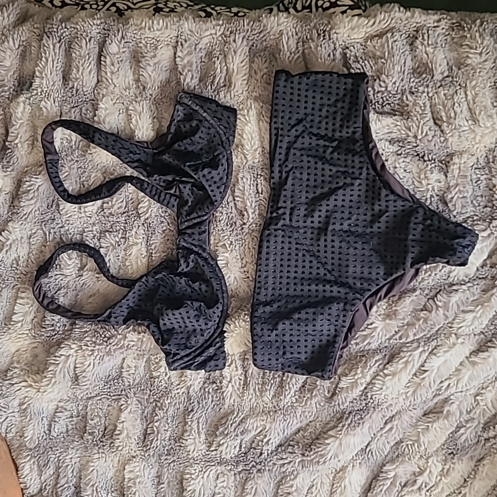 Acacia Mesh Set